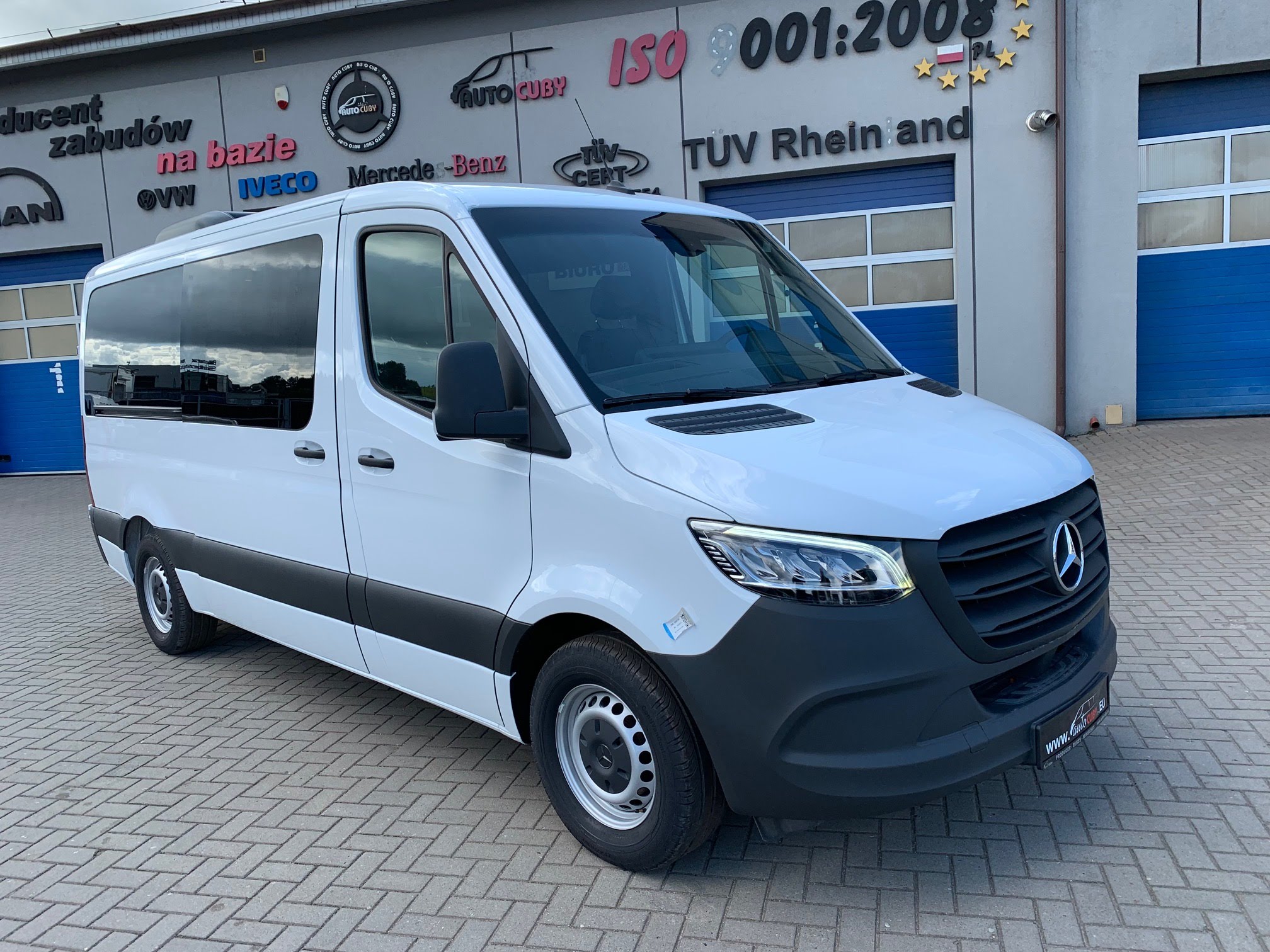 Mercedes Benz Sprinter Cuby Bus